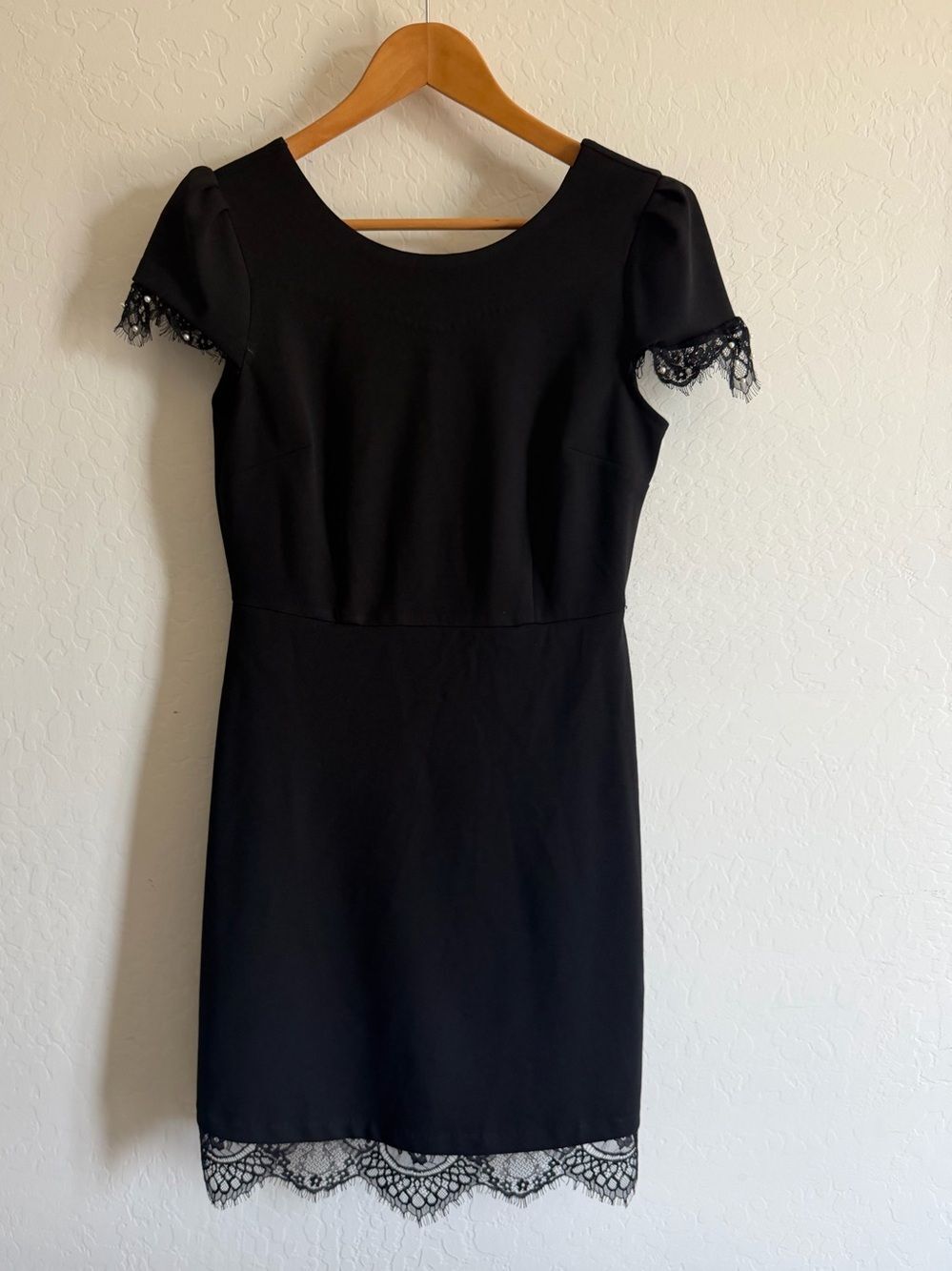 Betsey Johnson Elegant Black Pearl-Trimmed Lace Hem Cap Sleeve Mini Dress 4